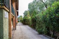 Vonkajšia záhrada v ubytovaní Residence Parco Lago di Garda