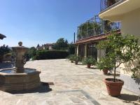 Ogród w obiekcie Sori San Giovanni