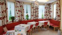 A seating area at Hotel Josefa