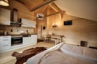 Kuchyňa alebo kuchynka v ubytovaní Steirer-Apartment Semmering