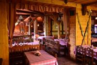 Reštaurácia alebo iné gastronomické zariadenie v ubytovaní Ski & Wellness Residence Družba