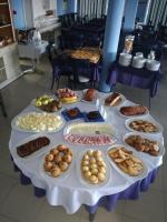 Jídlo v hotelu nebo okolí