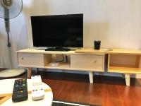 iBook Gurney Suitesにあるテレビまたはエンターテインメントセンター