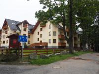 Budova, v ktorej sa apartmán nachádza