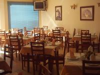 Reštaurácia alebo iné gastronomické zariadenie v ubytovaní Hostal Restaurante Hermanos Zamora