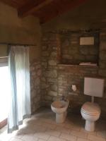 A bathroom at Agriturismo Spizzirò