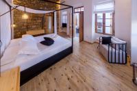 A bed or beds in a room at Villa Myrto