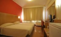 Postel nebo postele na pokoji v ubytování Diana Hotel