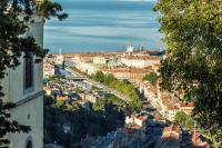 Výhľad na mesto Rijeka alebo výhľad na mesto priamo z apartmánu