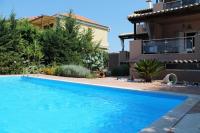 Bazén v ubytování Aegina Villa Kalliopi nebo v jeho okolí