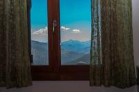 A general mountain view or a mountain view taken from the country house