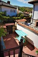 A balcony or terrace at Hotel Bilyana