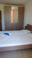 Postel nebo postele na pokoji v ubytování Sea Bedroom Apartments