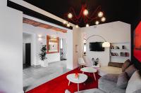 Telewizja i/lub zestaw kina domowego w obiekcie Hotel77