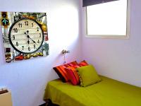 Vuode tai vuoteita majoituspaikassa Lovely modern top floor apartment in Central Cannes just a short walk from the beaches and the Palais 1519