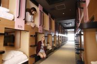 ワイズキャビン大阪難波の宿泊客