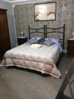 Posteľ alebo postele v izbe v ubytovaní Sicily Center rooms -Calascibetta,Enna-