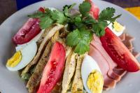 Đồ ăn tại/gần nhà nghỉ nhỏ