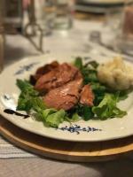 Jídlo v hotelu nebo okolí