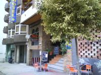 The building in which a vendégházakat is located