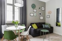 Część wypoczynkowa w obiekcie Sanhaus Apartments - CHOPINA 13 - apartamenty w centrum, 5 minut od plaży i deptaka