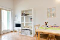 A television and/or entertainment centre at Apartment Valdisole