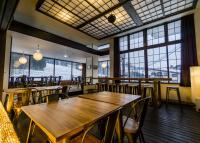 Εστιατόριο ή άλλο μέρος για φαγητό στο The Schneider Hotel