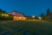 Vonkajšia záhrada v ubytovaní Janas Country Resort