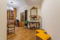 A seating area at Valla18 Guesthouse