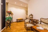 A seating area at Valla18 Guesthouse