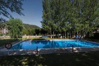 Piscina en o cerca de Camping & Bungalows Ligüerre de Cinca