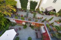 Ogród w obiekcie Marrol's Boutique Hotel