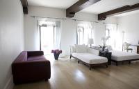A seating area at Milano Suites