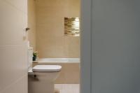 Koupelna v ubytování Luxury Apartment Peñuelas Free Parking
