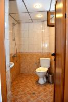 Koupelna v ubytování Guest House Mavrudieva