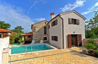Bazén v ubytovaní House Marina 682 alebo v jeho blízkosti