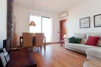 Posezení v ubytování ApartEasy - Atic Sagrada Familia