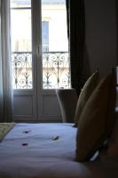 Gallery image of Hotel Boronali in Paris