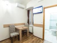 TV a/nebo společenská místnost v ubytování Guesthouse BED 4 YOU