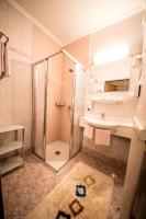 Łazienka w obiekcie Hotel Garni Wolfgang