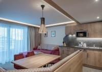 Kuchyňa alebo kuchynka v ubytovaní Apartment Alpenland