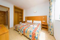 Postel nebo postele na pokoji v ubytování Apartamentos Green Line Bon Sol - AB Group