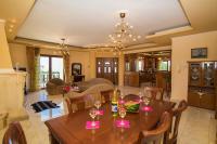 A seating area at Zante View Studios & Villas