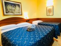Posteľ alebo postele v izbe v ubytovaní Saint Peter Inn
