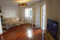 Televízia a/alebo spoločenská miestnosť v ubytovaní APT GIBRALHORCE SUITE by Malaga Picasso Rentals Selection
