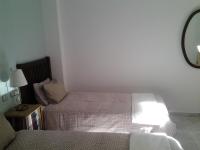 Televízia a/alebo spoločenská miestnosť v ubytovaní Pop Art House 2 Bedrooms