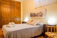 Postel nebo postele na pokoji v ubytování Villa Karina Nerja