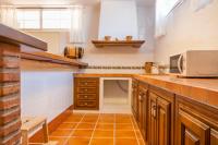 Kuchyň nebo kuchyňský kout v ubytování Villa Karina Nerja