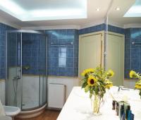 A bathroom at Best Point To Stay