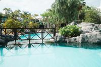 Bazén v ubytování Park Club Europe - All Inclusive Resort nebo v jeho okolí